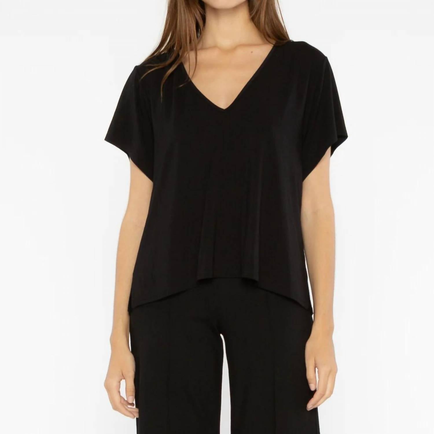 Ripley Rader - EVERYDAY V-NECK