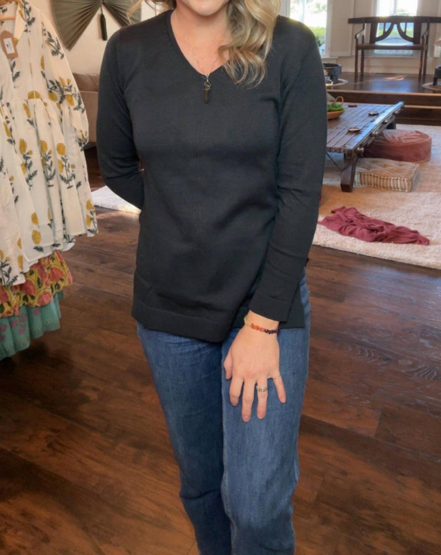 Daph - Pima Cotton V-neck Sweater