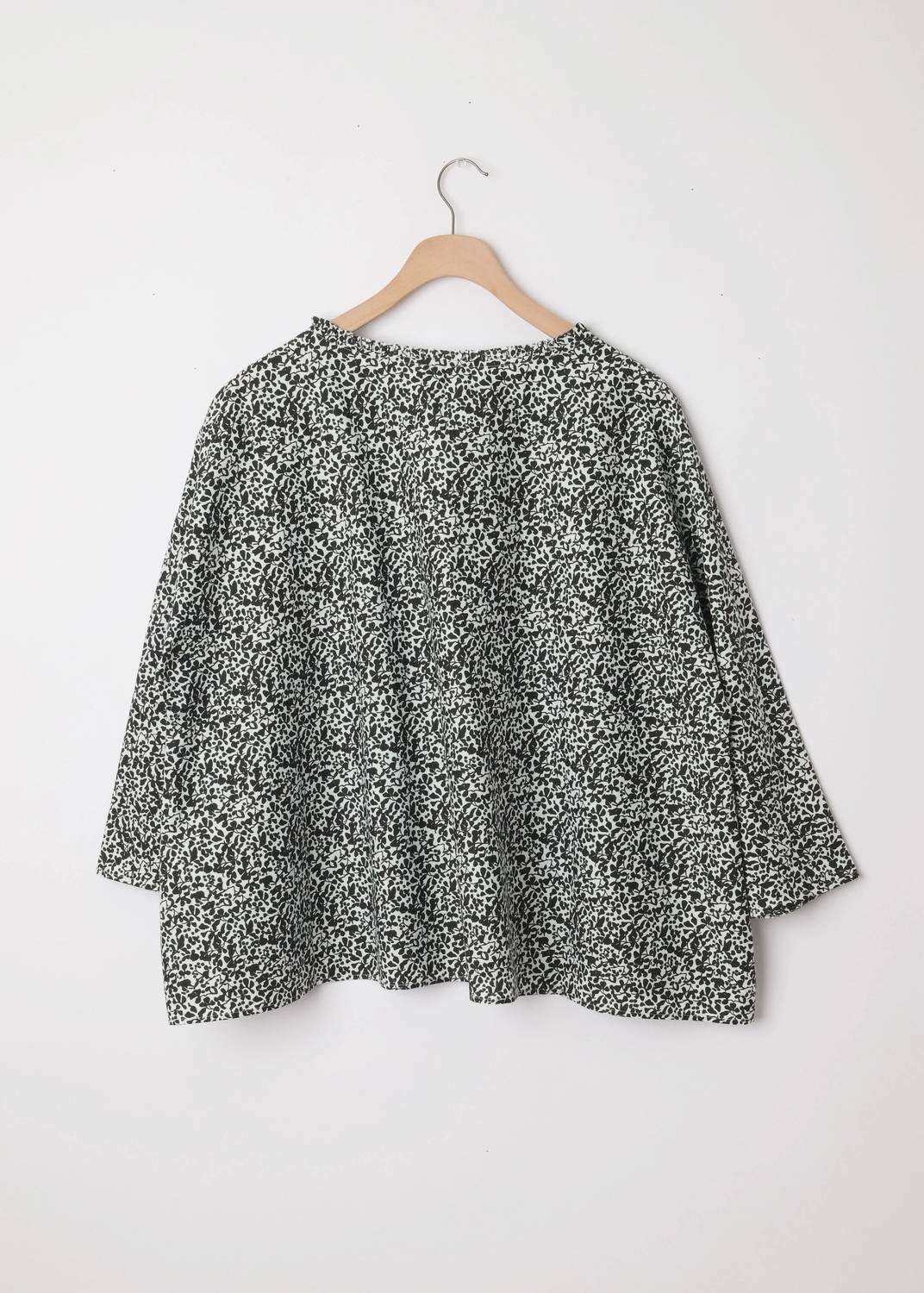 Apuntob - Floral Cotton Top