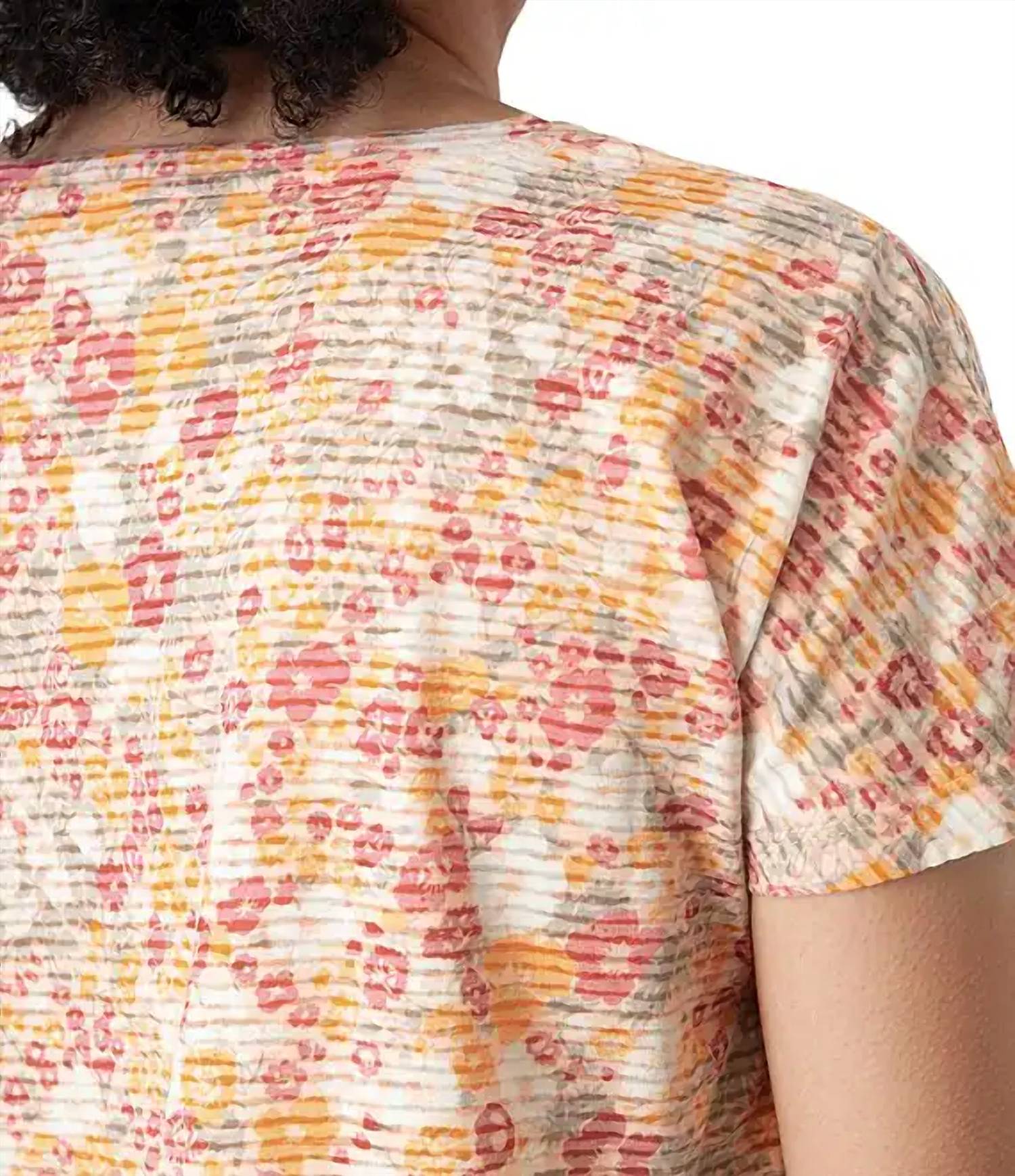 Aventura - Meadows Tee