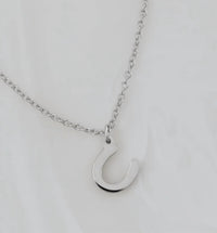 Maive - Women's Horseshoe Necklace