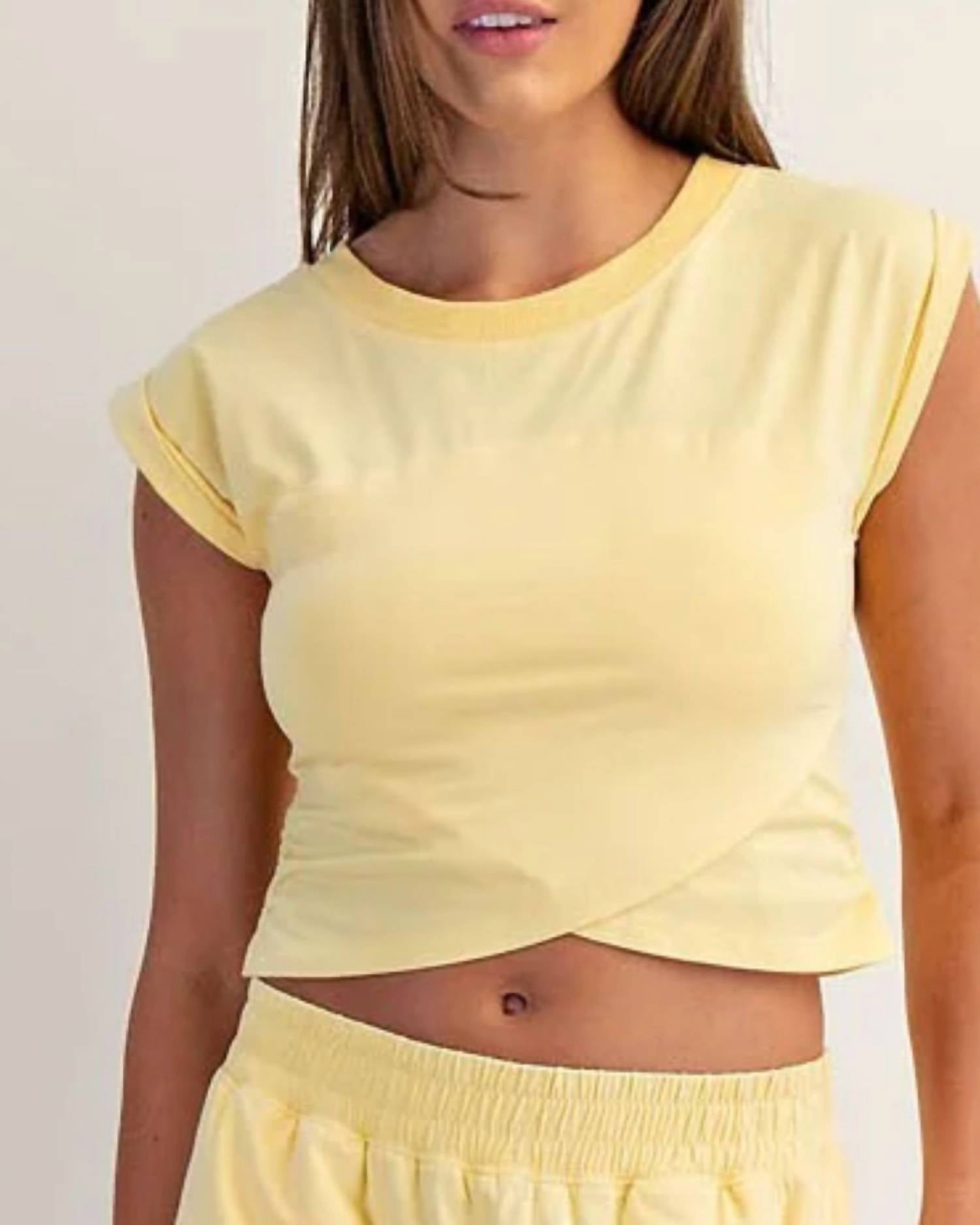 Ee:Some - Ria Pleates Waist Top