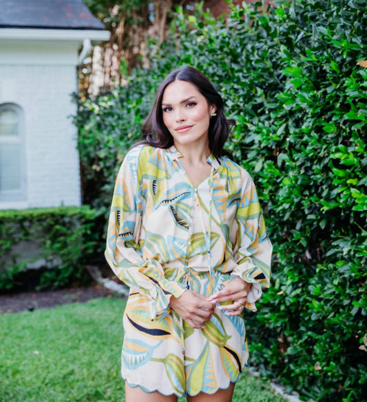 Karlie - Women's Abstract Leaf Shirt