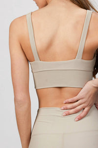 LEAH TOP
