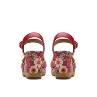 Clarks - Women's Chicly Floral Wedge Sandal