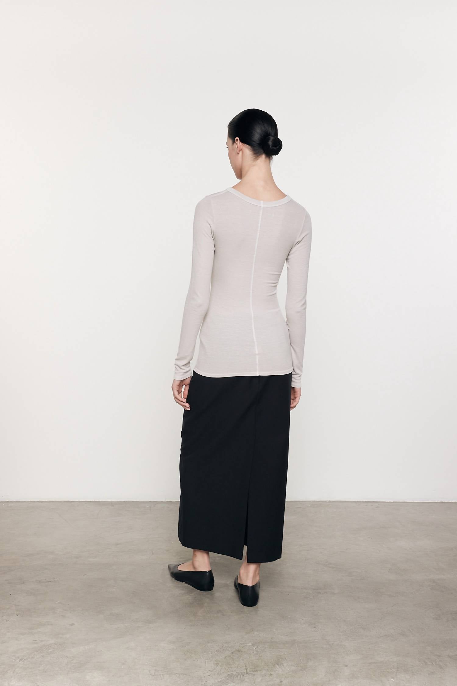 Enza Costa - SILK KNIT LONG SLEEVE CREW TEE