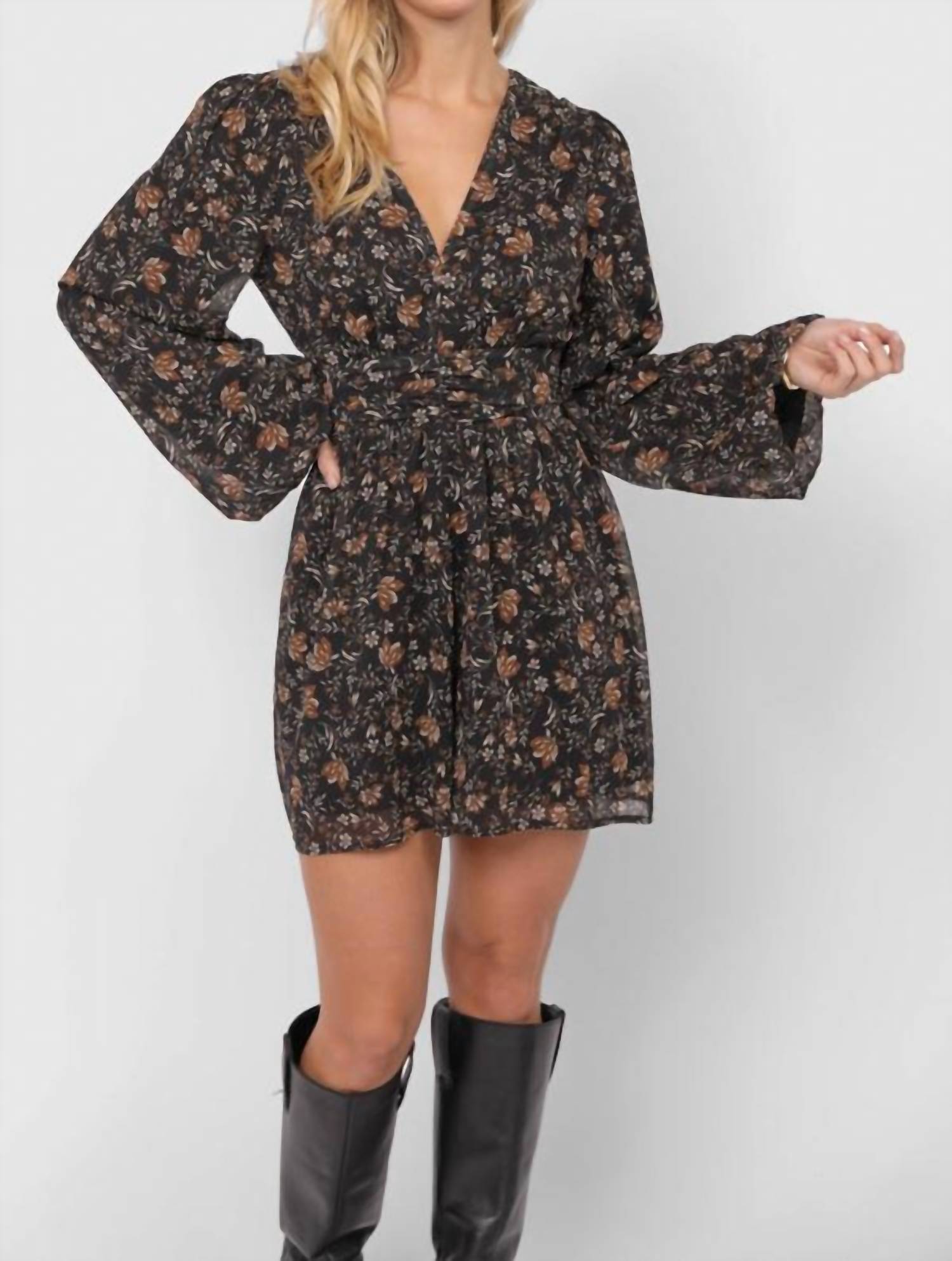 Sadie & Sage - Timeless Flowy Romper