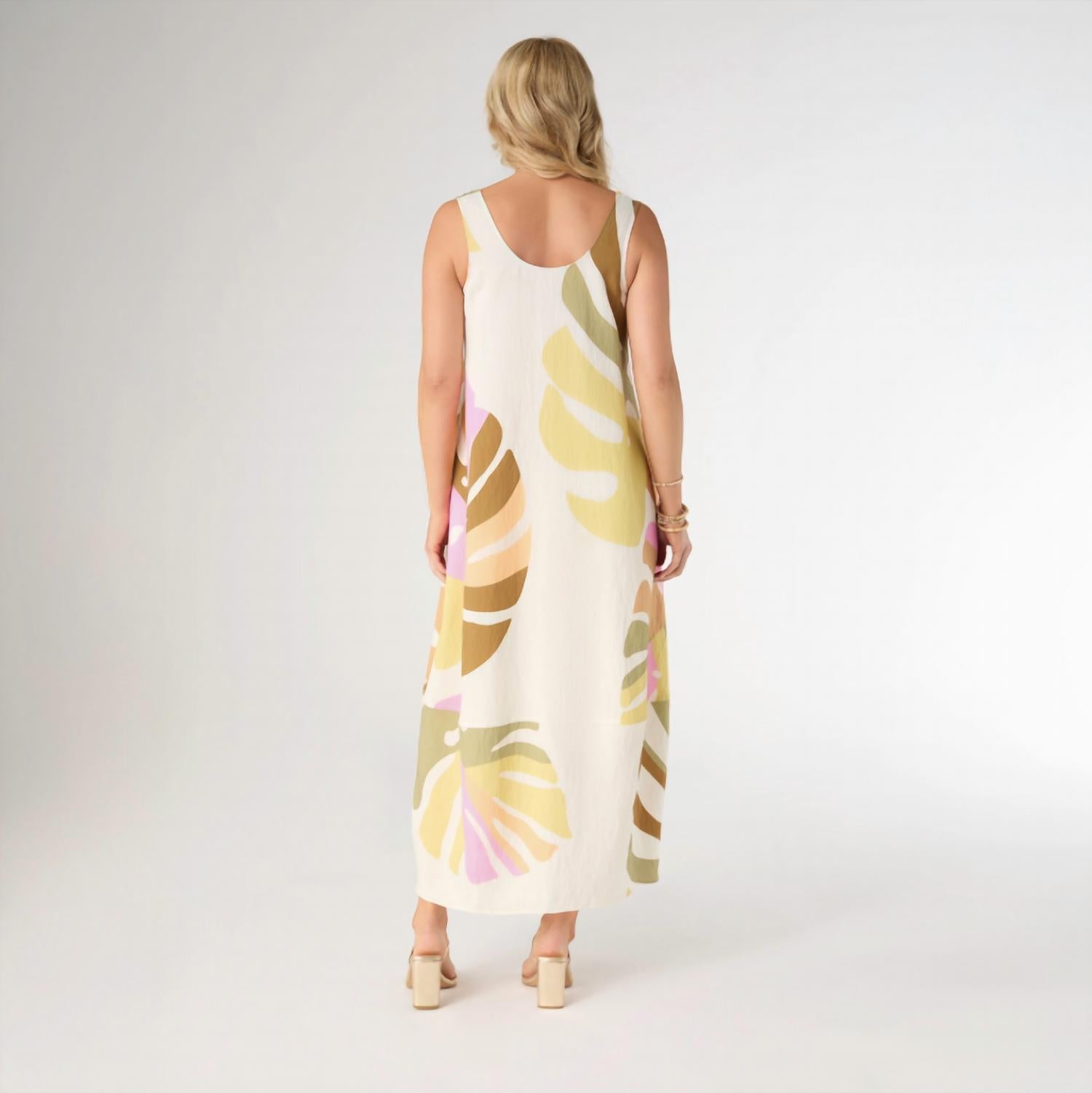Coco + Carmen - Nola Relaxed With Side Pockets Tank Dress