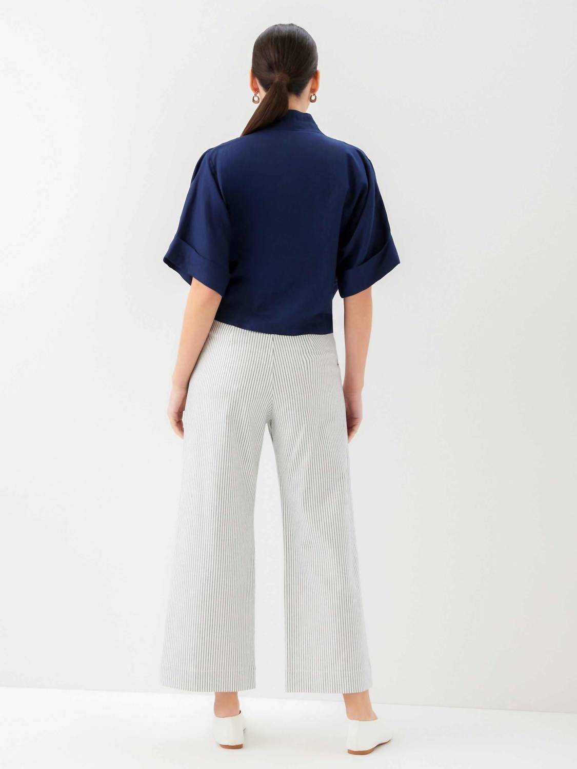 Fifteen Twenty - Women's Janice Cuffed Sleeve Tie-front Top
