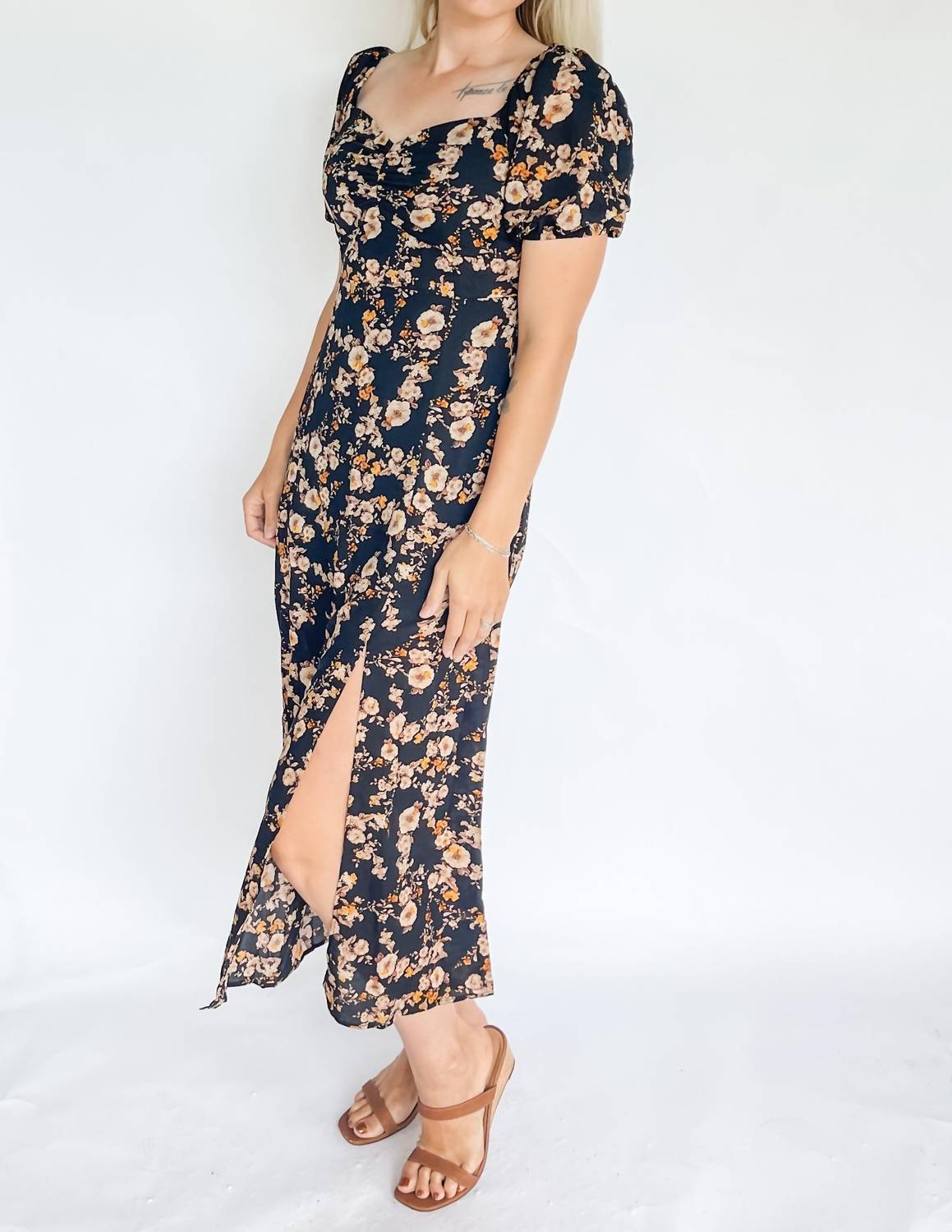 Bluivy - Merigold Floral Sweetheart Dress