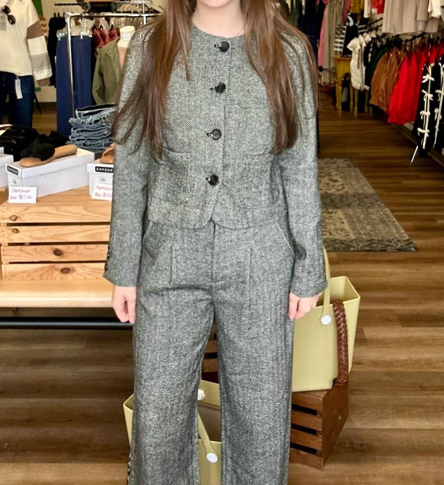 Elle Grey - Woven Button Down Cropped Blazer