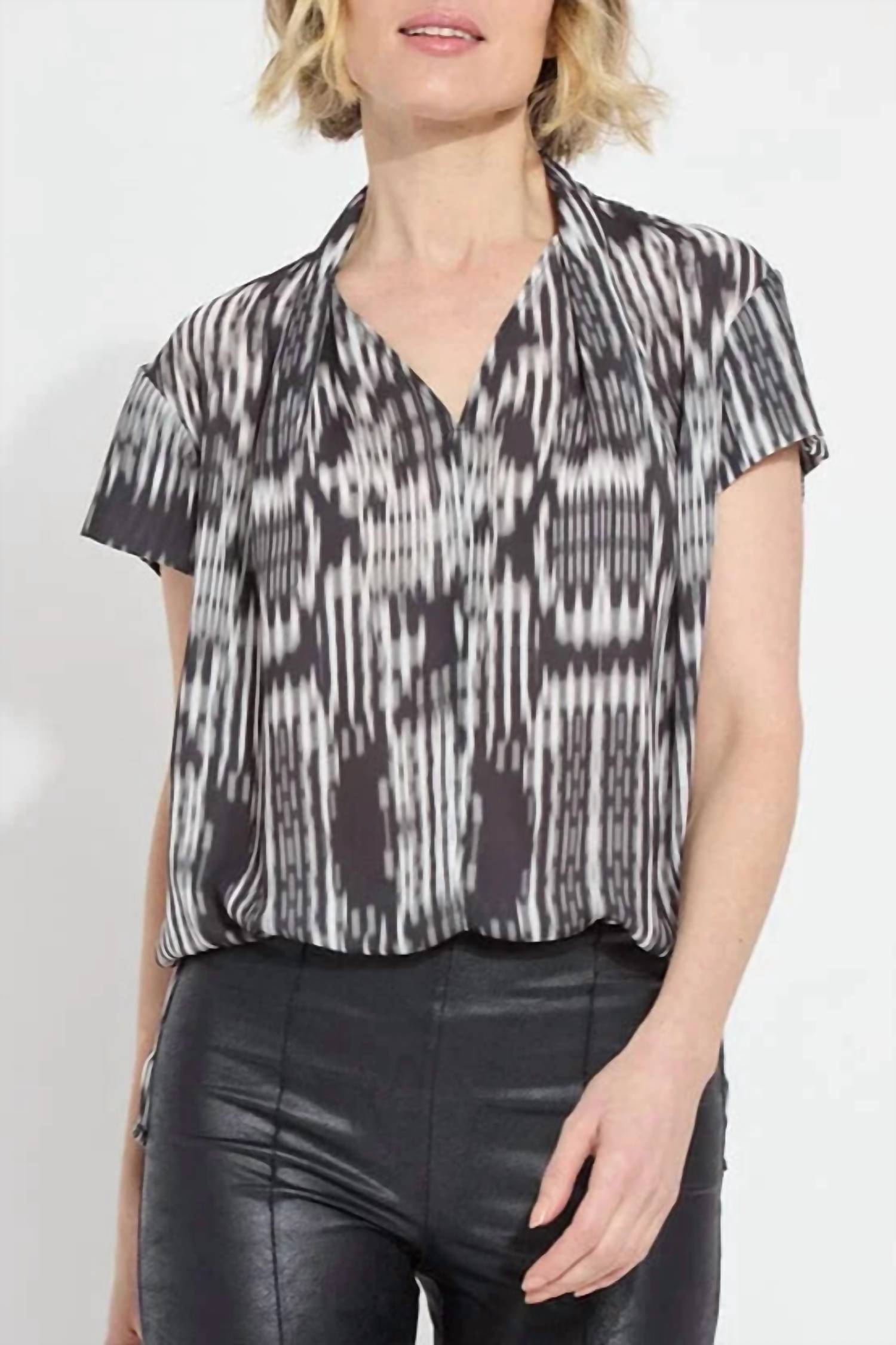 Lysse - KATYA FOLDED NECK SHORT SLEEVE TOP