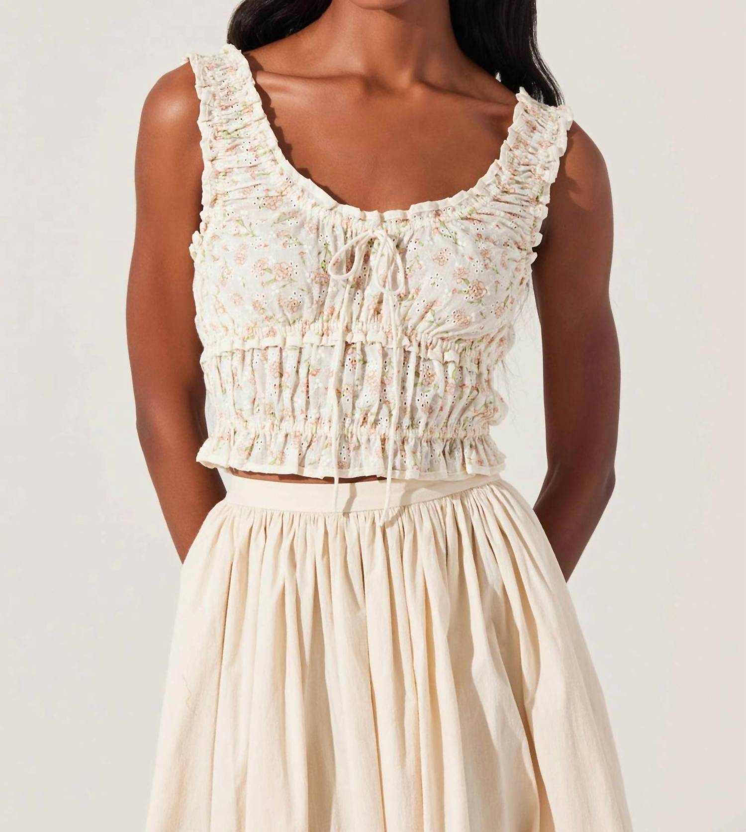 Astr - Kissel Floral Eyelet Cropped Top