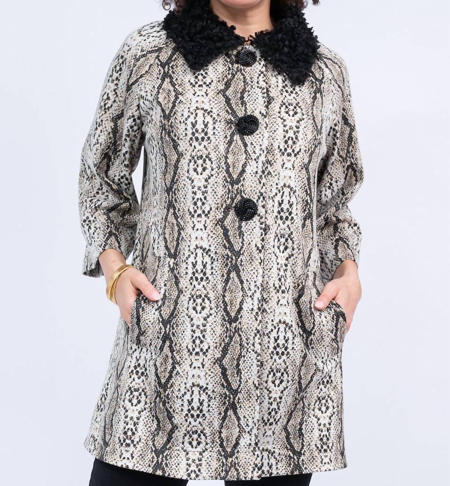 Ivy Jane - Snake Swing Coat