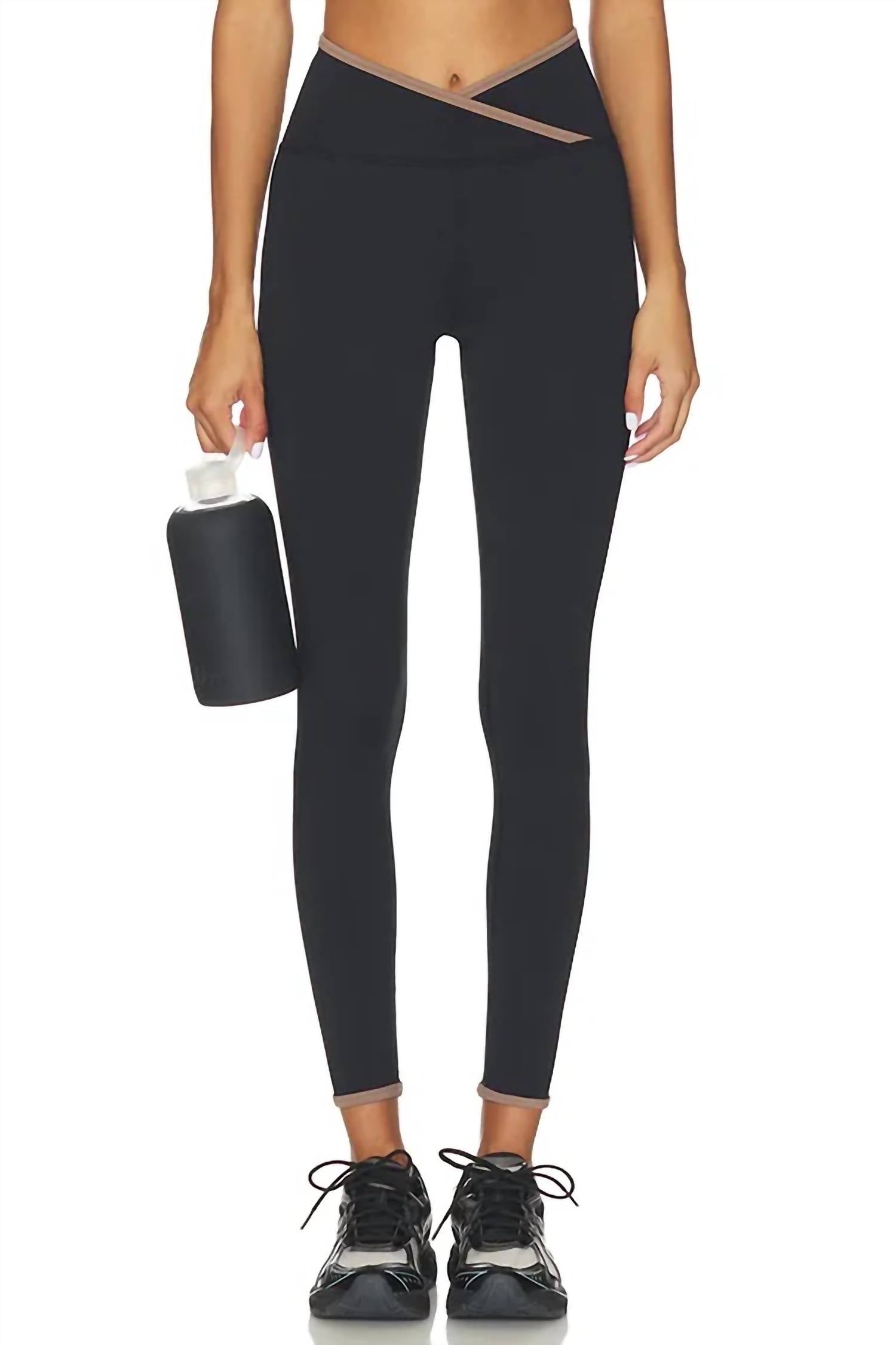 Strut This - Rae Ankle Legging
