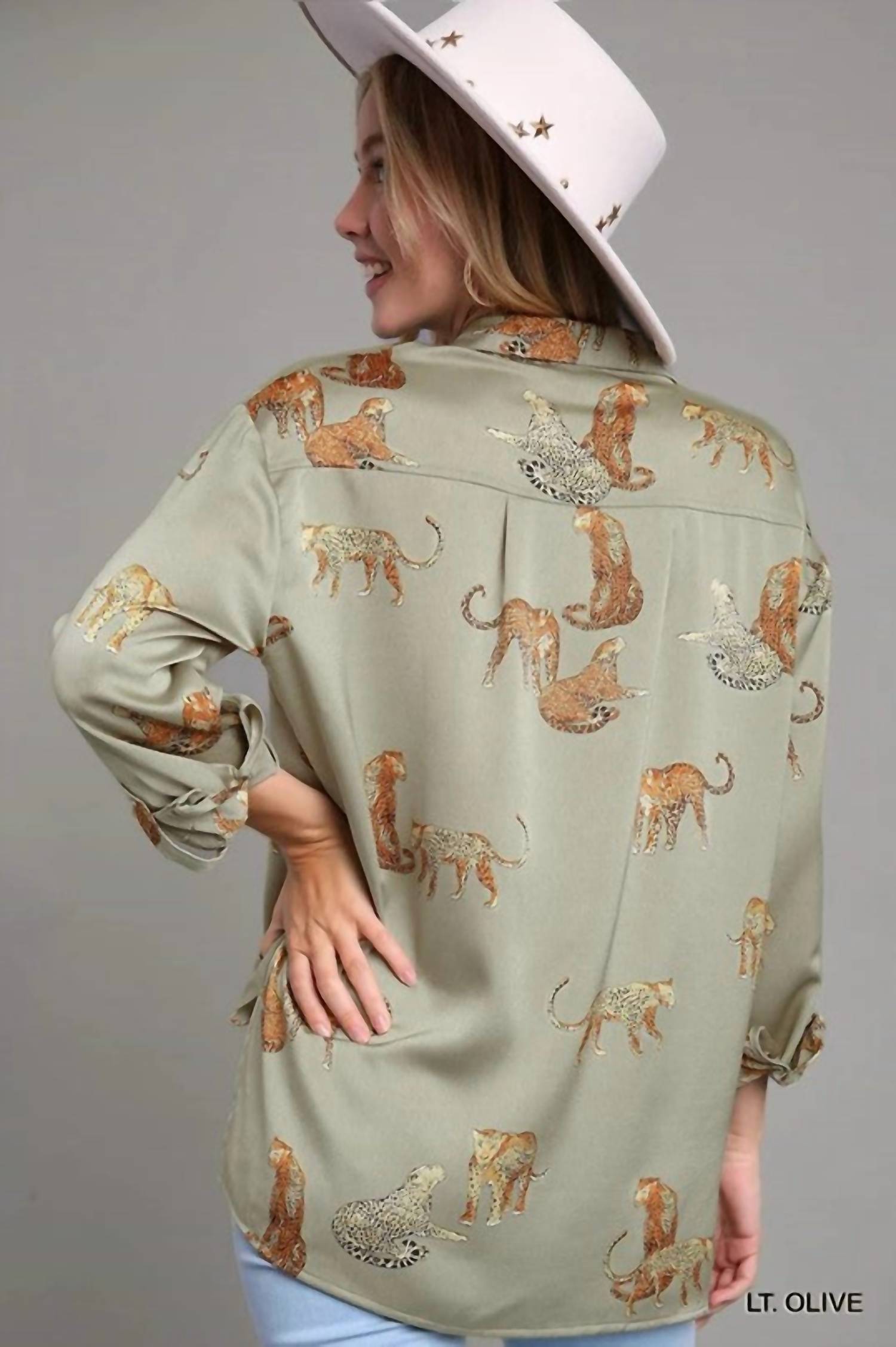 Umgee - Satin Animal Print Blouse