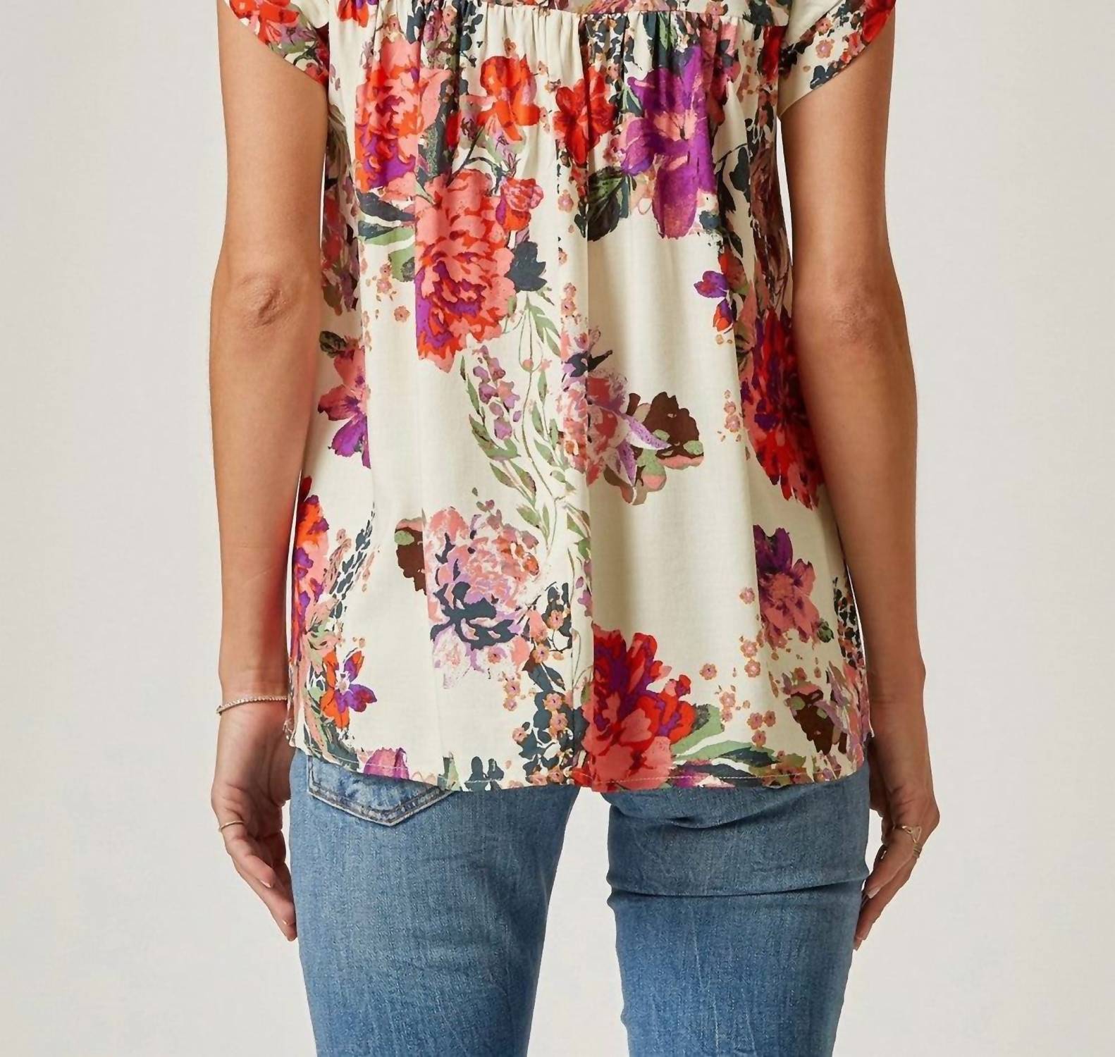 Andree By Unit - Floral Cap Sleeve Blouse