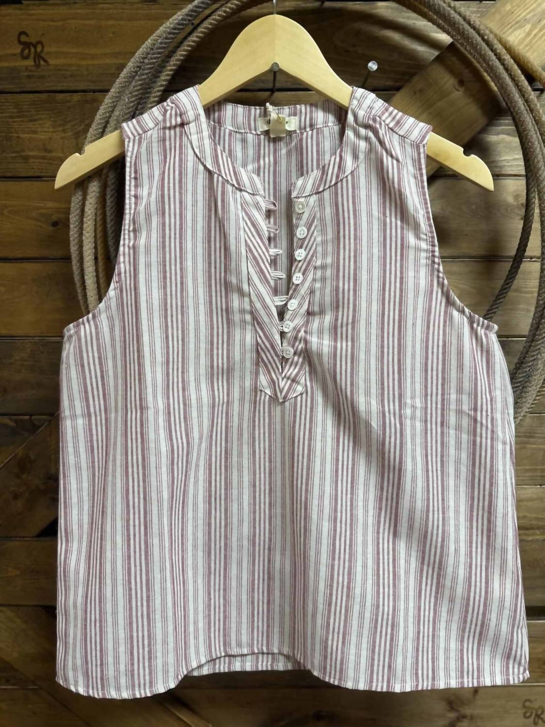 Dylan - Women's Sleeveless A-line Top