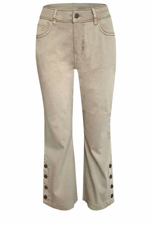 Ethyl - Women's Flare Capri Pants With Buttons