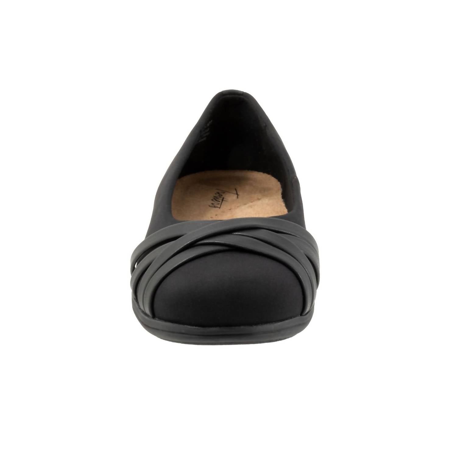 Trotters - Women's Daphne Ballet Flat