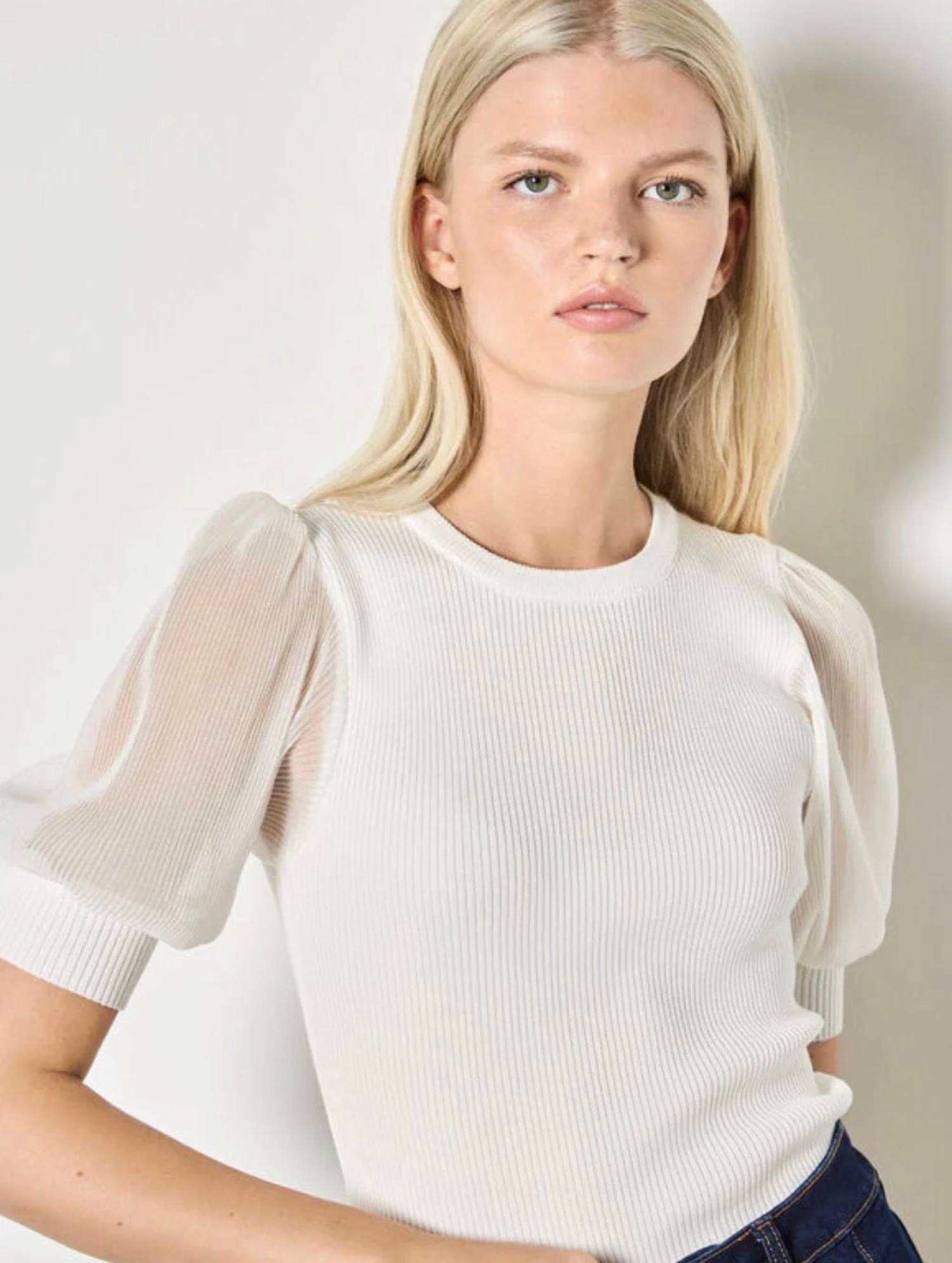 Apricot - Lisa Knit Short Sleeve Top