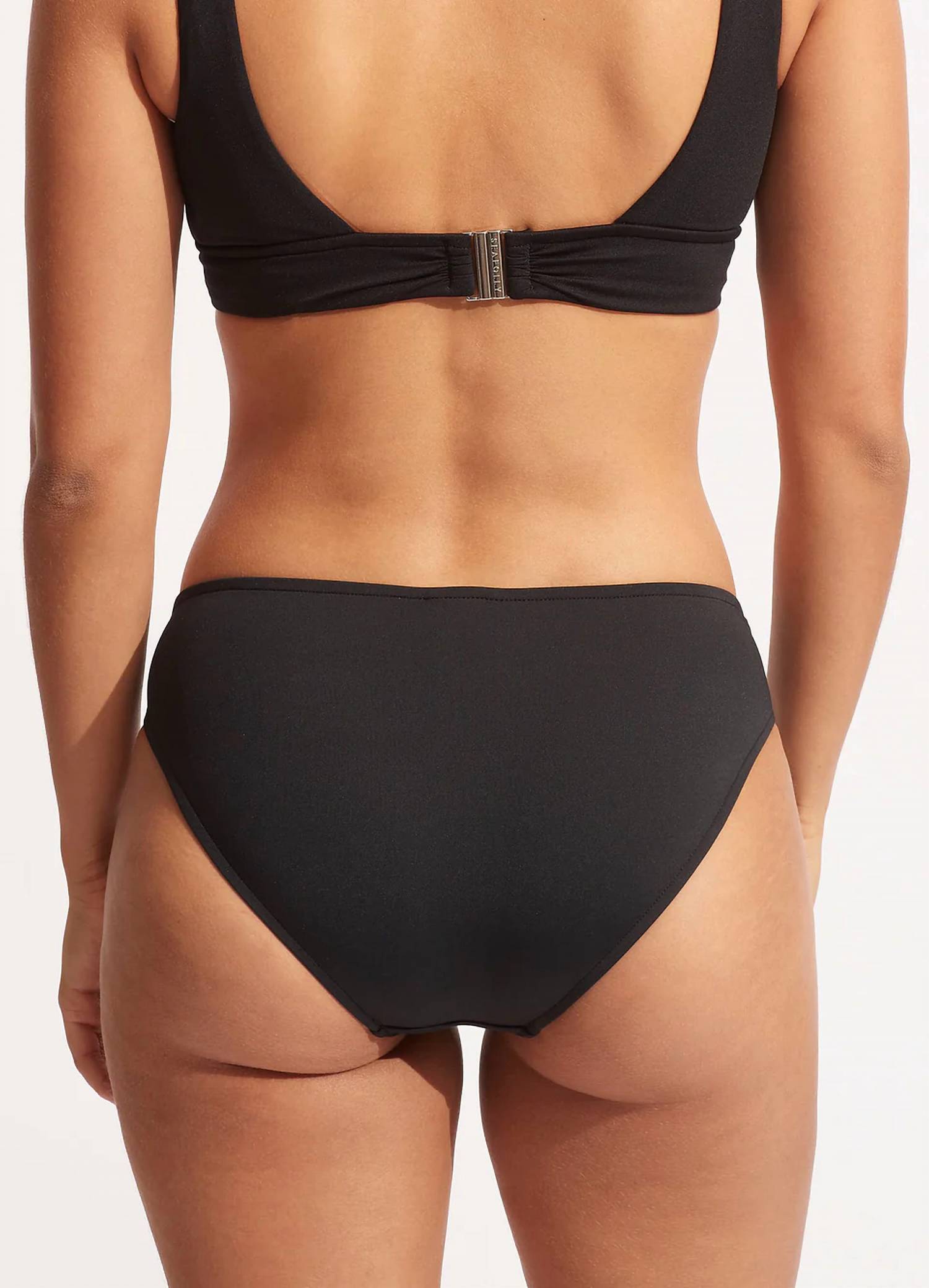 Twist Band Hipster Bottom