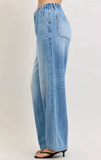 Judy Blue - Featherweight Baggy Elasticated Waist Band Jean