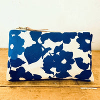 Erin Flett - Women's Laura Pouch Bag