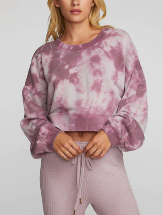 Chaser - Scarlet Pullover