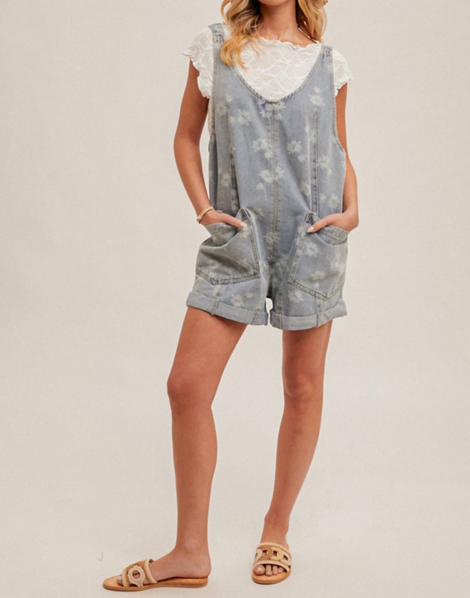Hem & Thread - Flower Motif Shortall