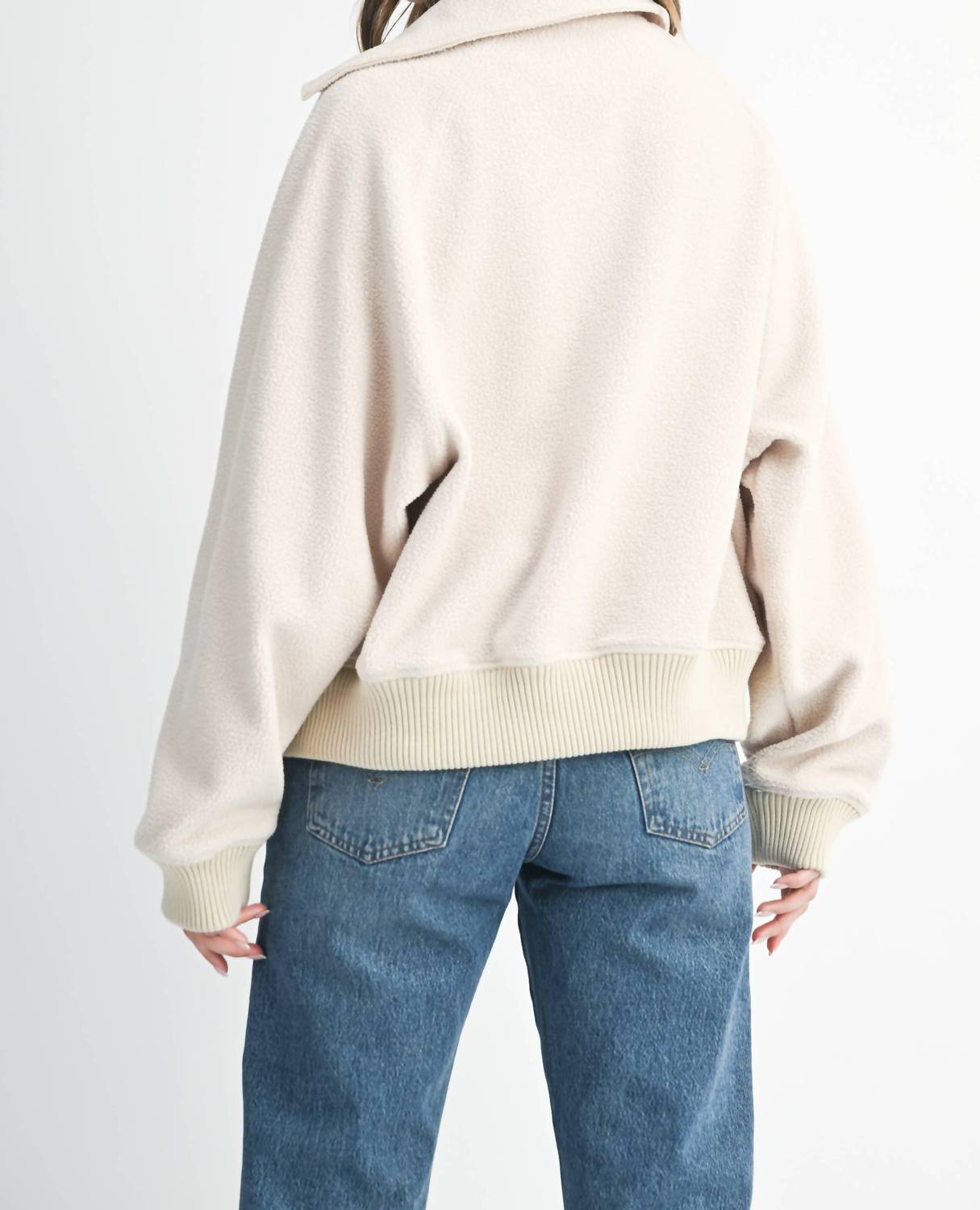 Aemi + Co - Cropped Button-Up Fleece Jacket