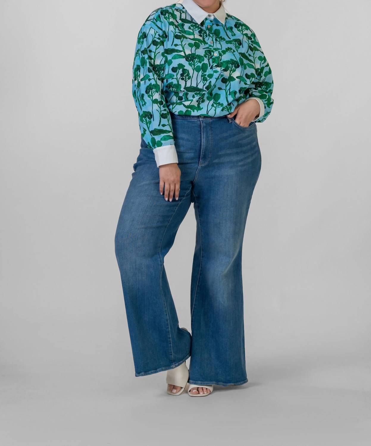 De Loreta - Nopal Button Down Long Sleeve Blouse - Plus