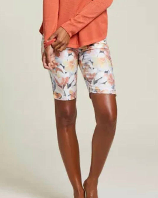 Tribal - Printed Knee Shorts