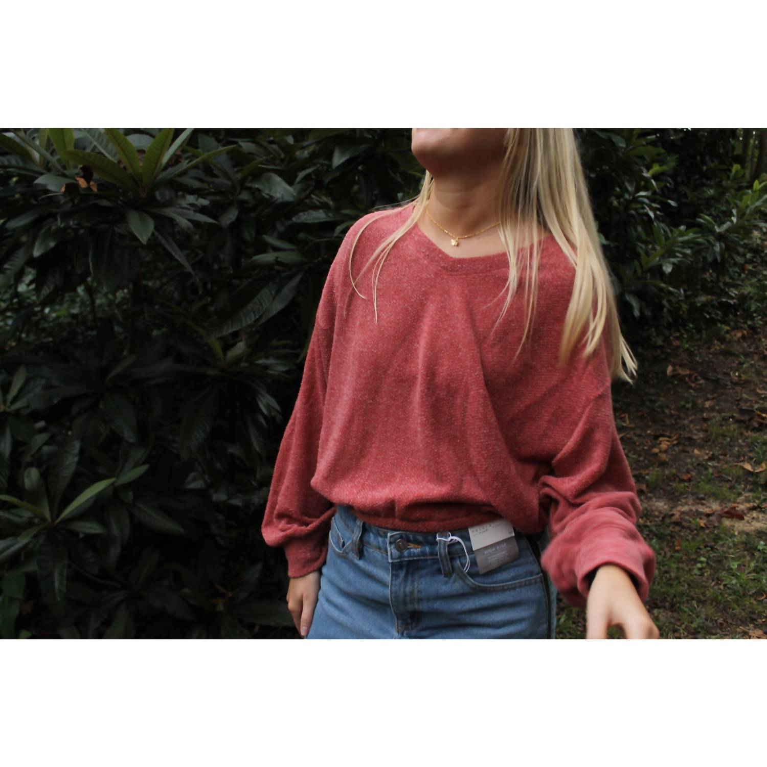 Lemon Tree Design - V-neck Pullover Sweater