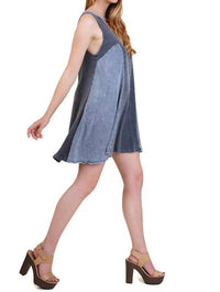 Umgee - Mineral Washed Keyhole Dress
