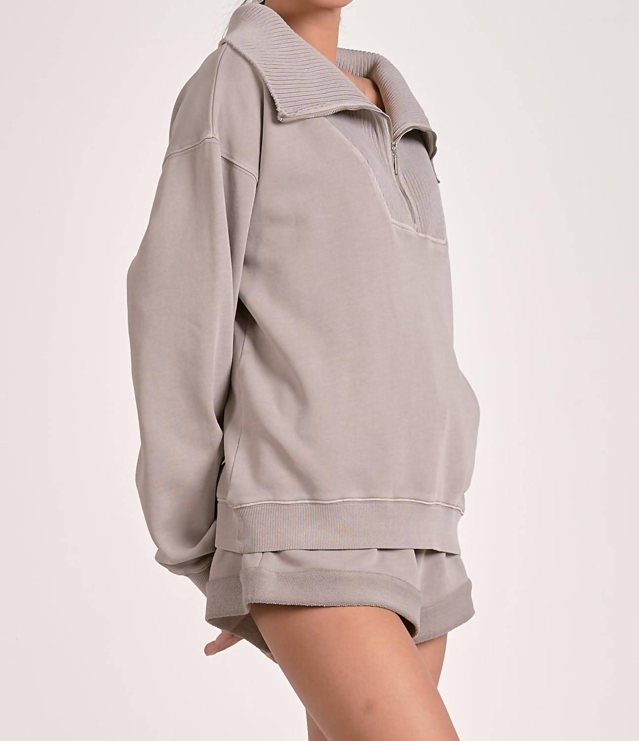 Elan - Quarter Zip Oversized Collar Top