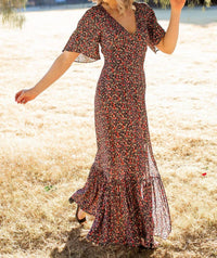 Lovestitch - Vintage Floral Print Flutter Sleeve Maxi Dress