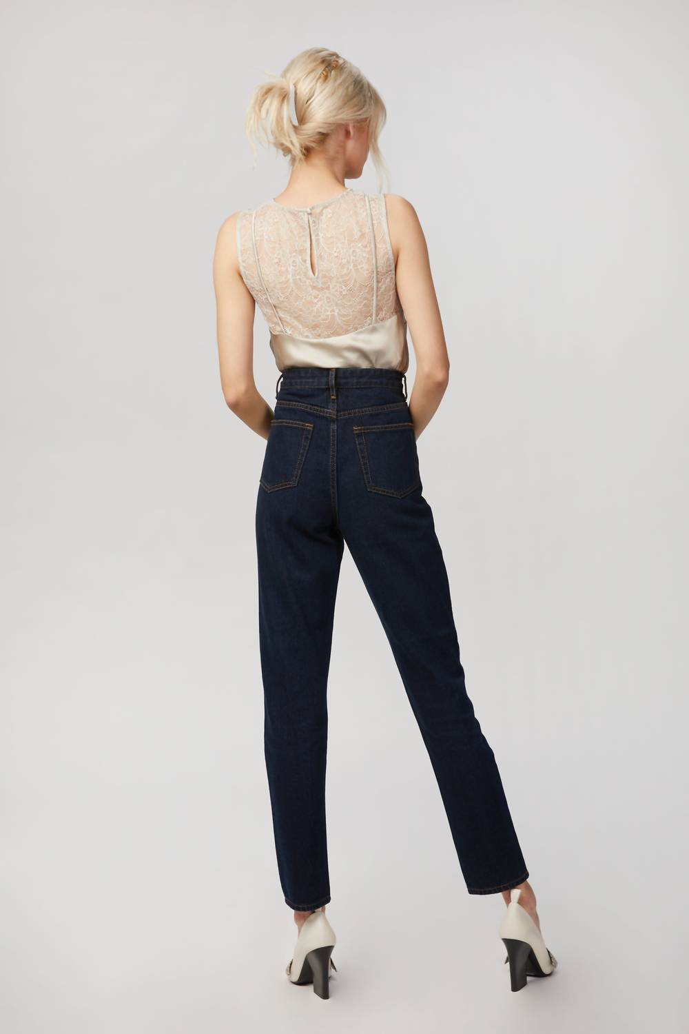 CLEO TANK