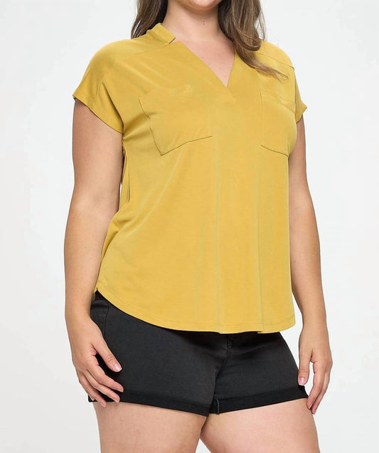Doe And Rae - Curpo Slit V-neck Top With Pleat Detail