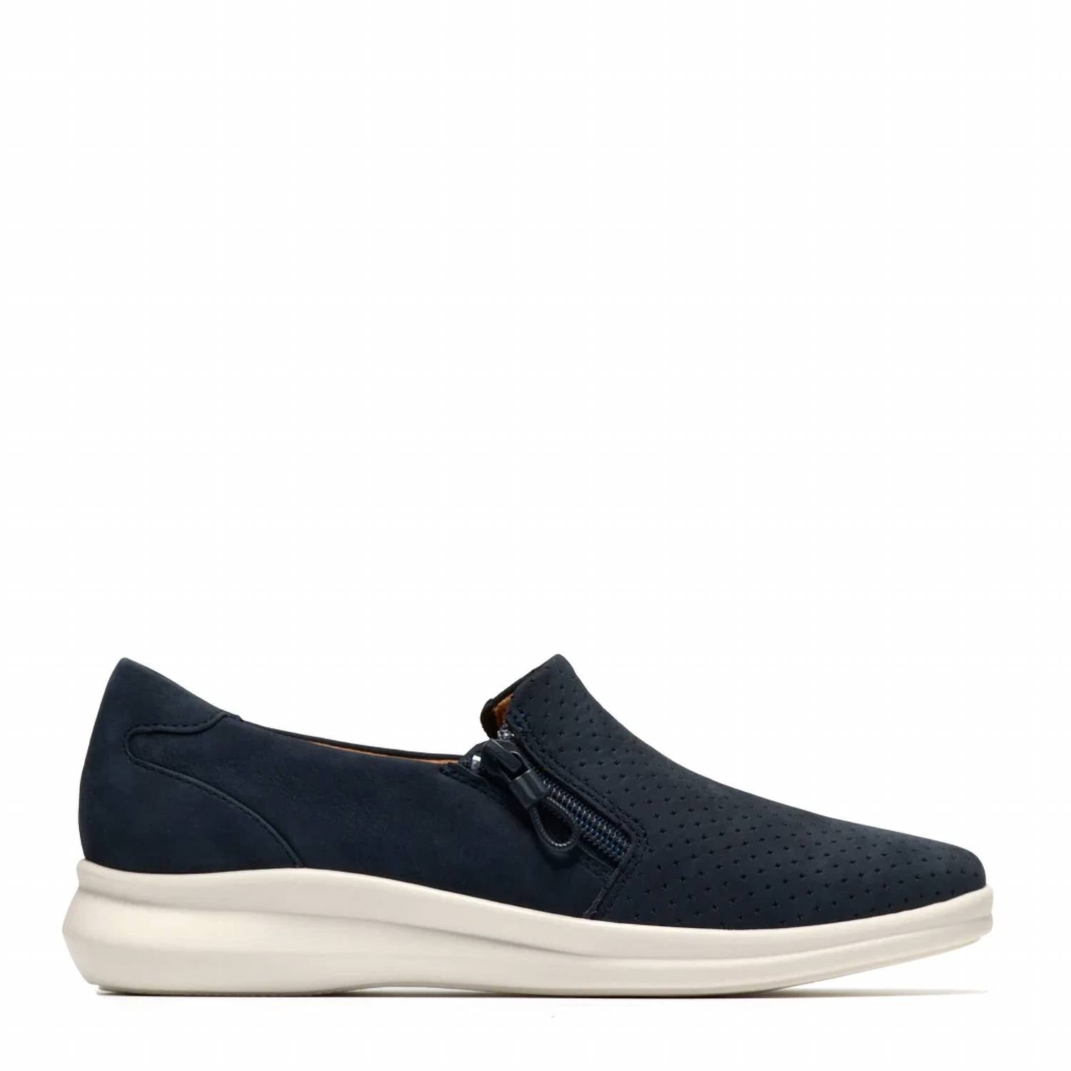 Clarks - Women's Lynell Sky Sneakers