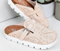 Very G - Women's Lulu Slip On Mule
