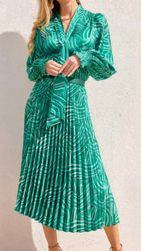 Jade - Pleated Midi Skirt