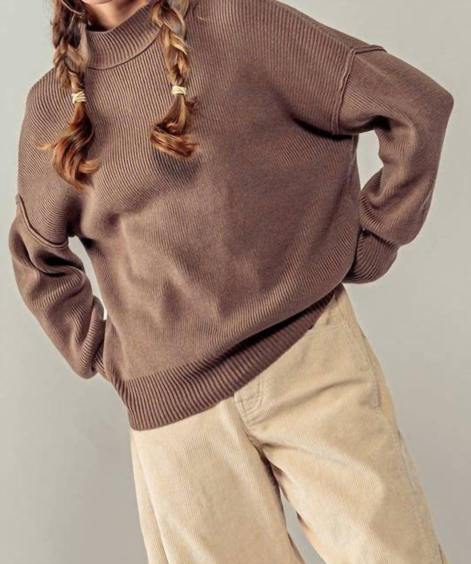 Urban Daizy - Valley Ribbed Knit Mock Neck Sweater