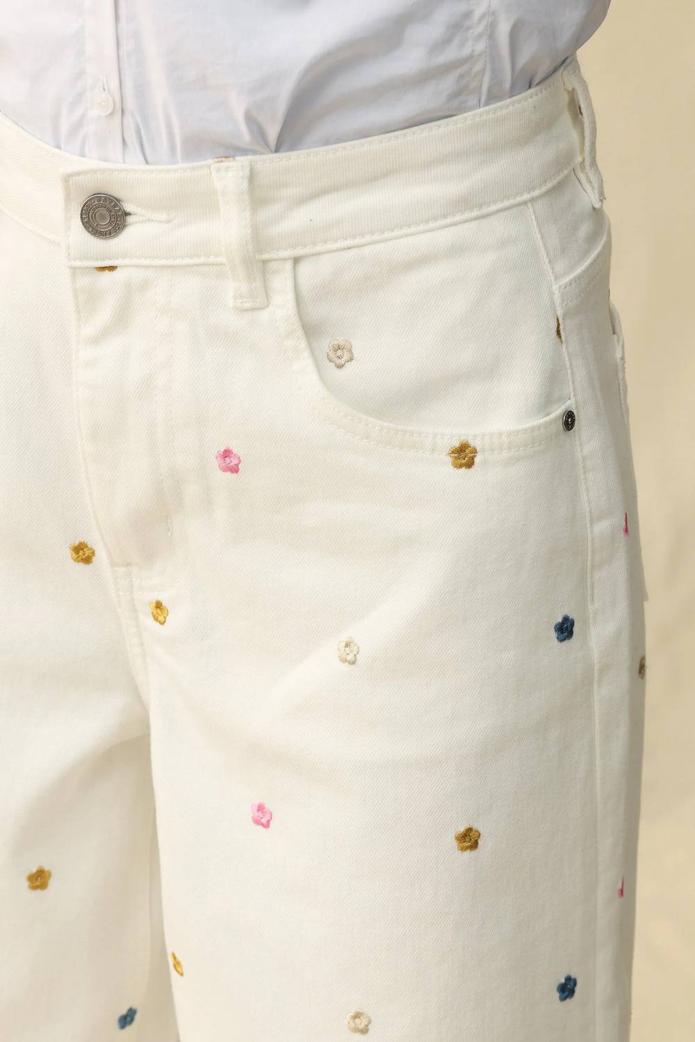 Bayeas - Wide Leg Jeans With Multicolor Embroidery