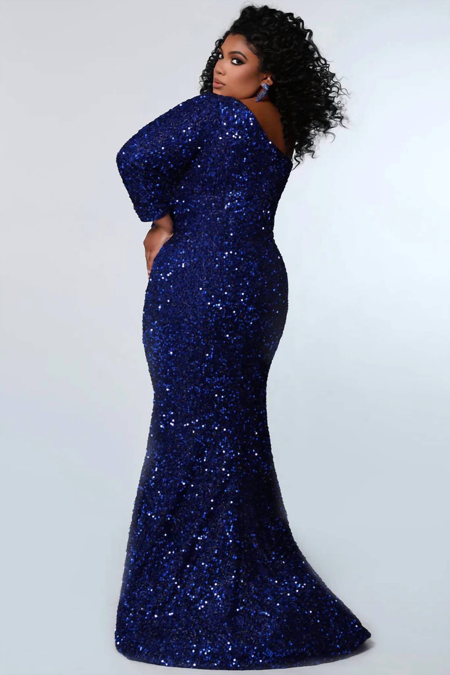 Sydney'S Closet - Women's Cut Dress