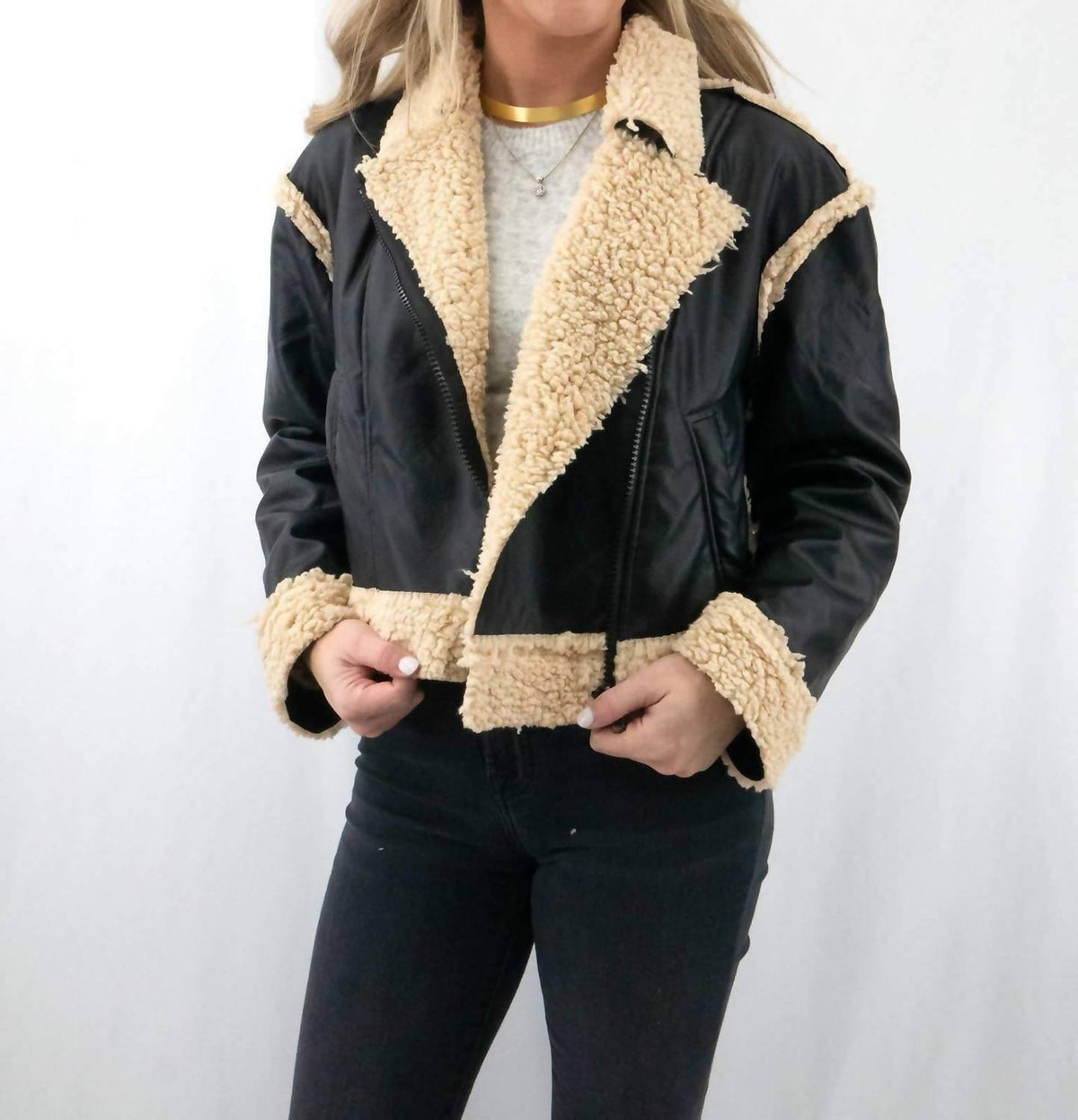 Olivaceous - Women's Sherpa And Faux Suede Jacket