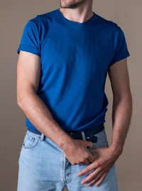 Anonyme Milo V-neck Jersey T-shirt in cobalt - men's t-shirt - detail view