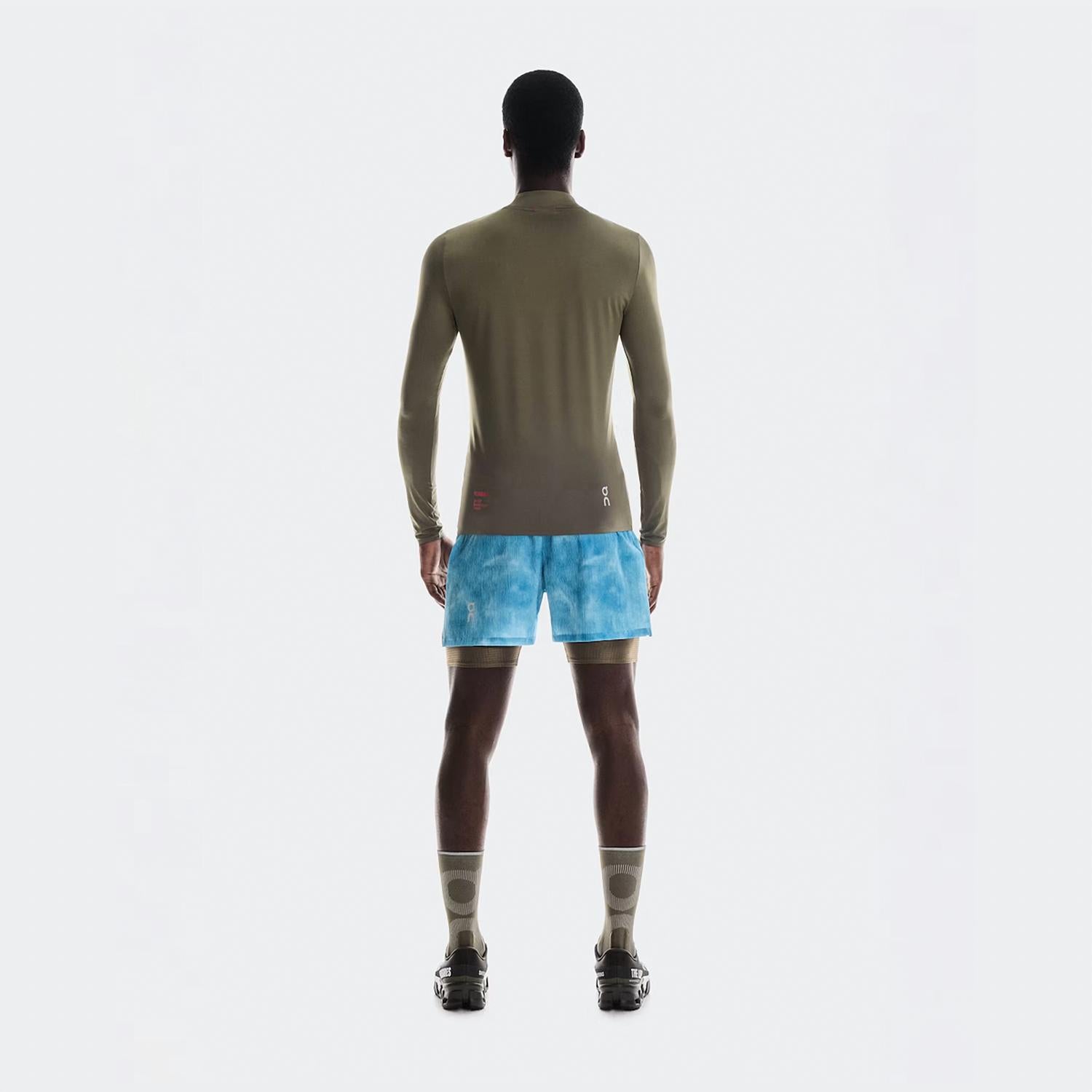 On - Long T Running Top