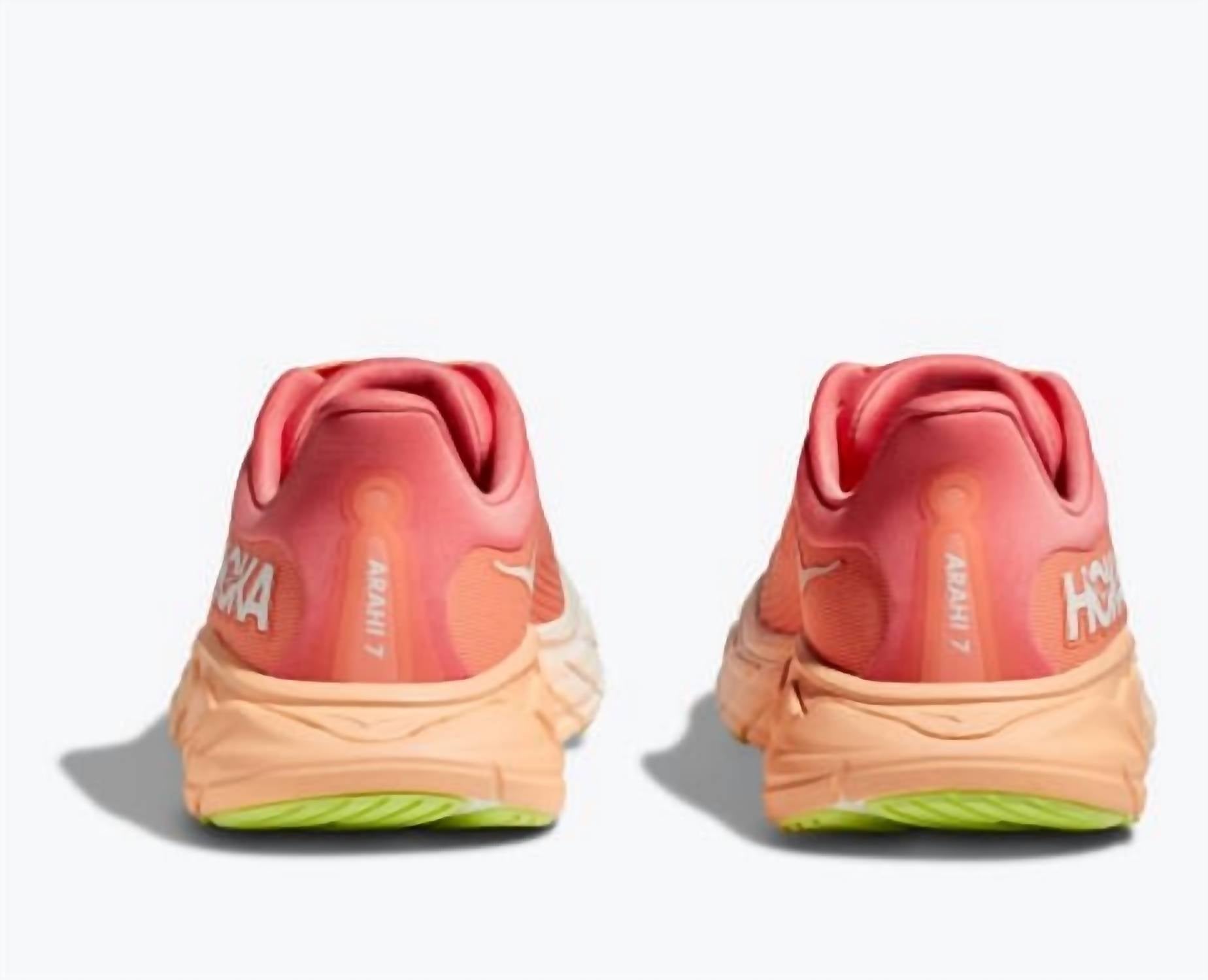 Hoka - Women's Arahi 7 Running Shoes