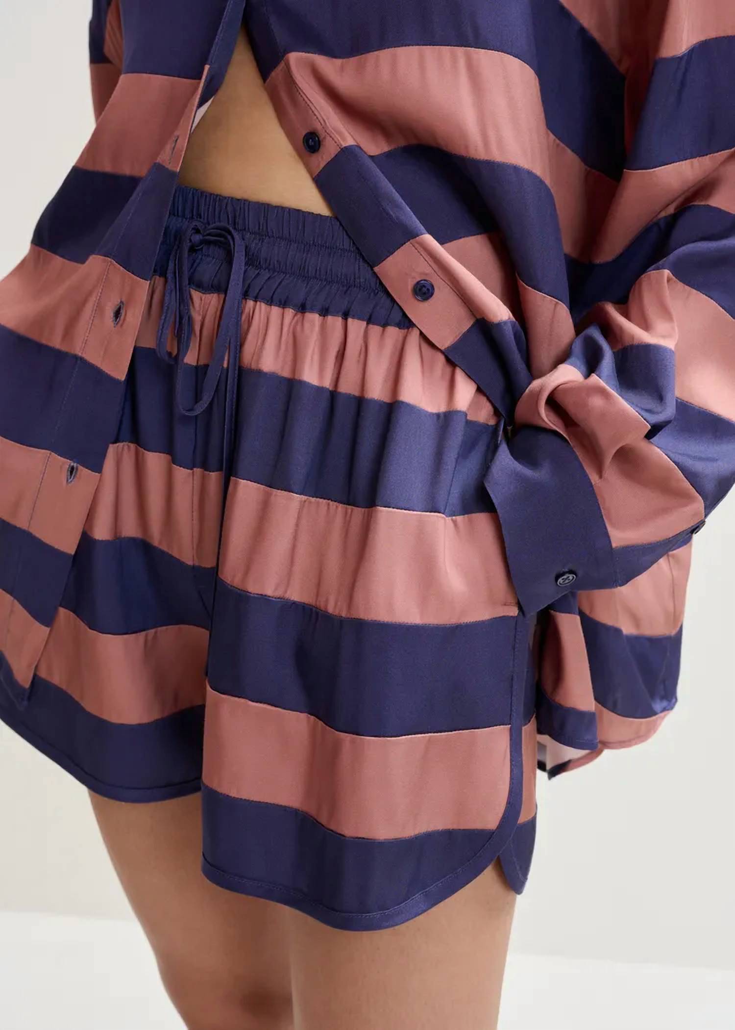 Essentiel Antwerp - JALANA STRIPED MINI SHORTS